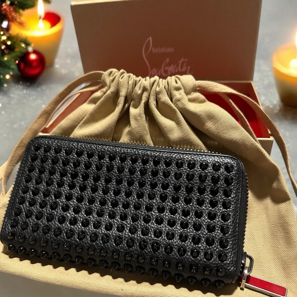 🔥 Christian Louboutin Panettone Wallet EUC - Picture 4 of 5